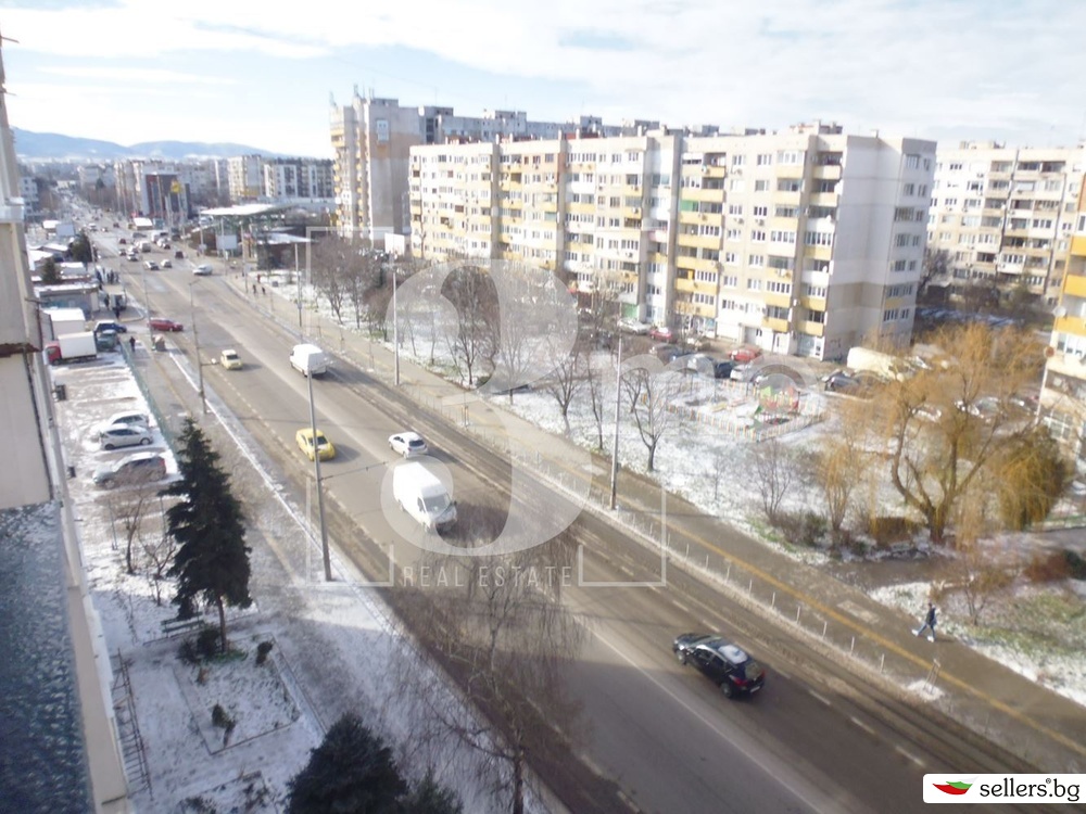 Двустаен апартамент за продажба в ж.к. Надежда 4, гр. София